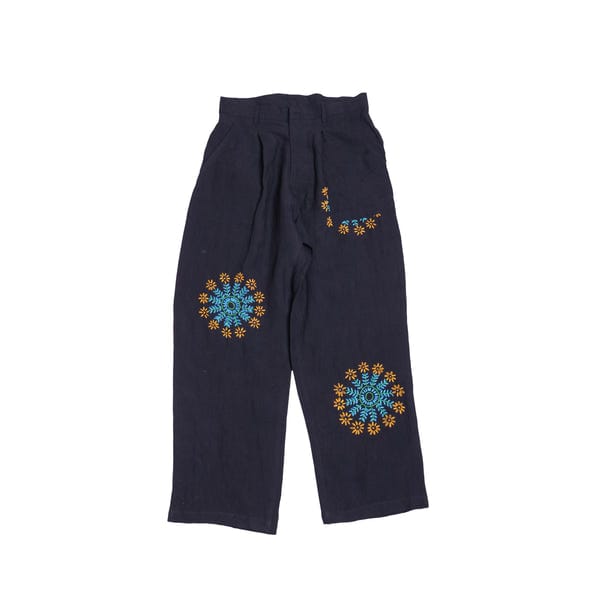Harago — Embroidered Pleated Pants
