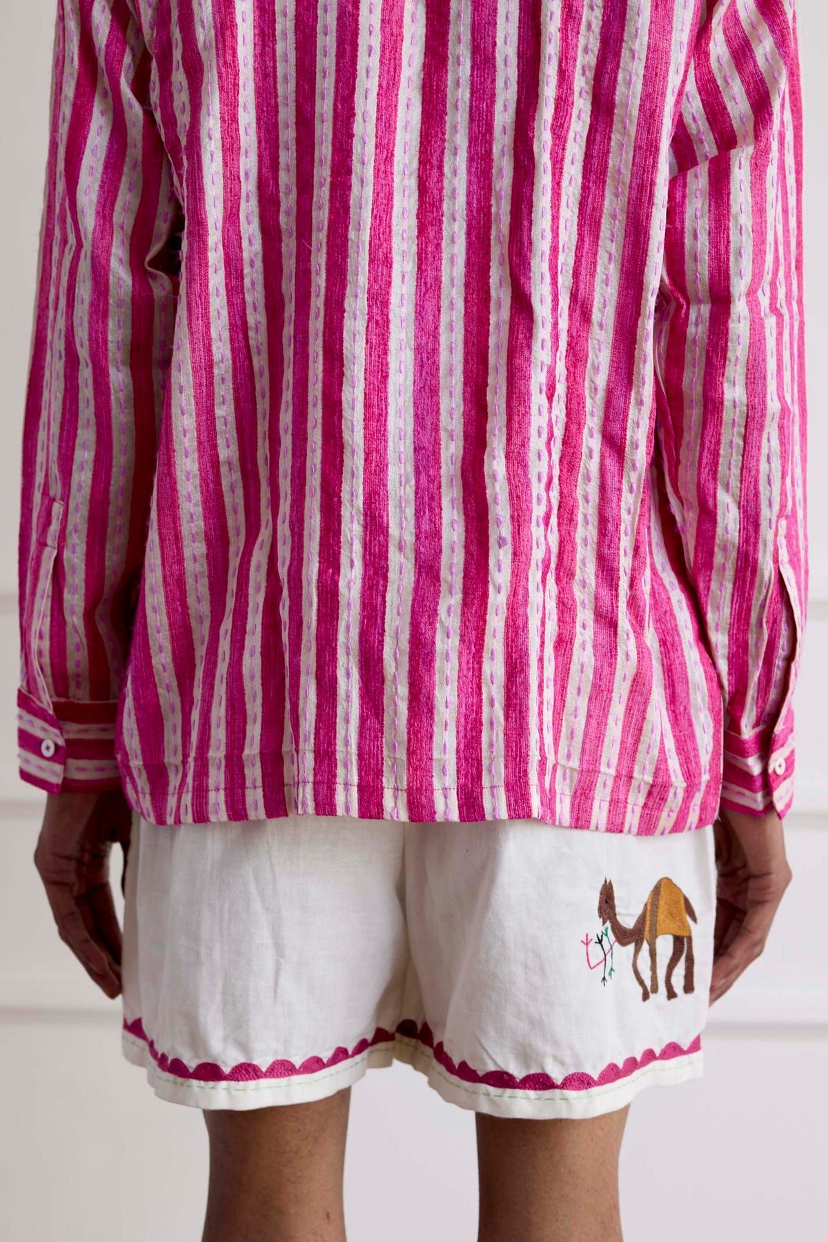 Hand-Embroideredl Linen Shorts - image 5