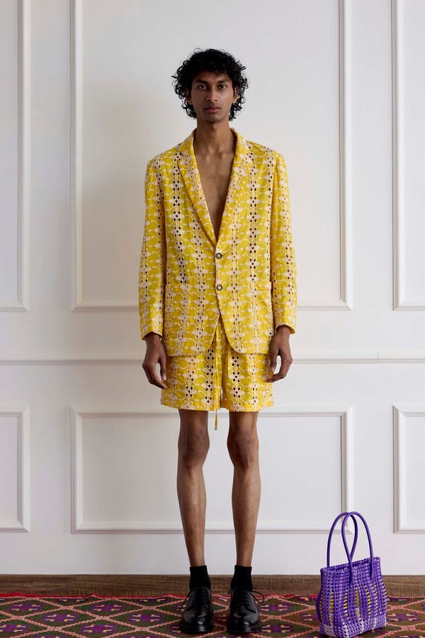 Harago — Floral Embroidered Shorts