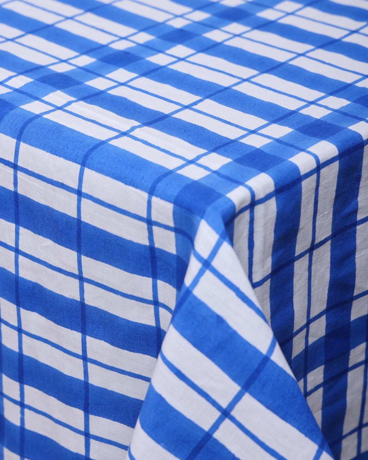 Window Block Printed Tablecloth - image 2