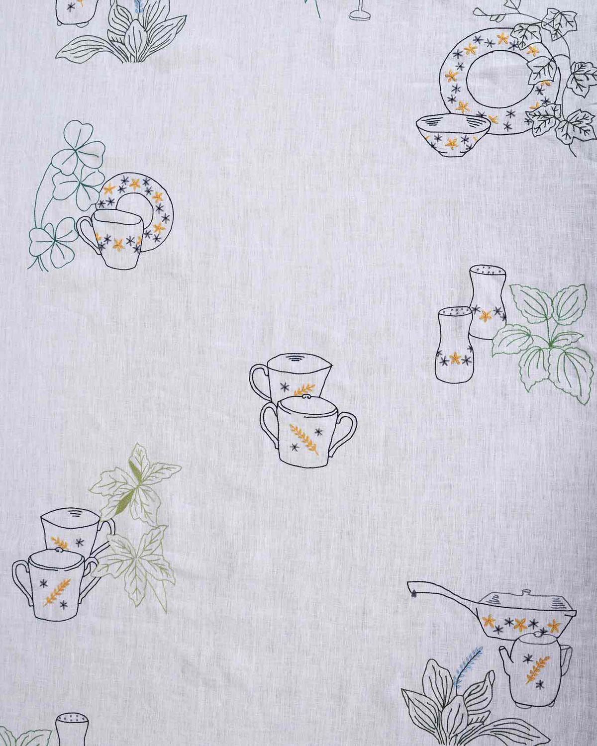 Vintage Embroidered Tablecloth - image 3