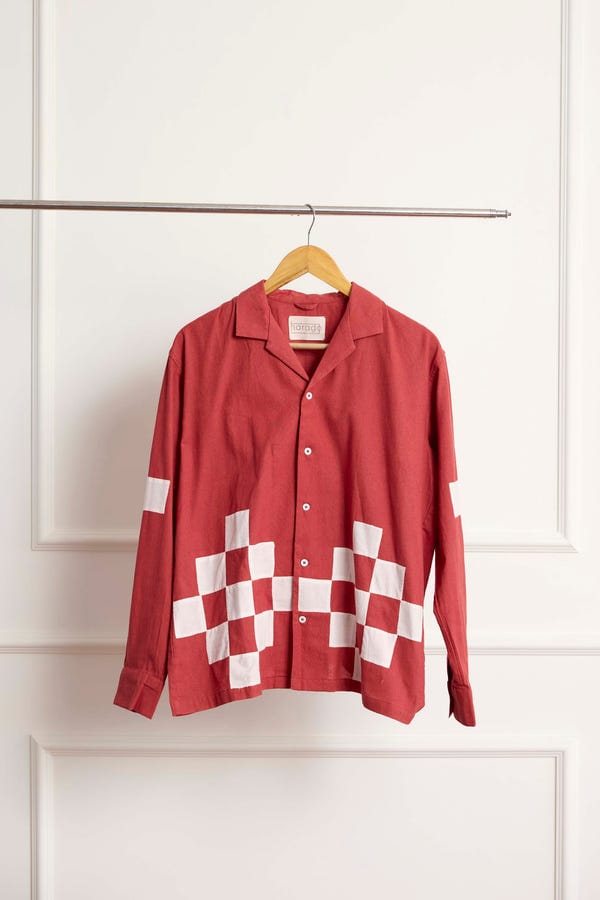 Harago — Applique Long Sleeve Shirt