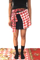 NIKI Short Skirt (Red) view 2