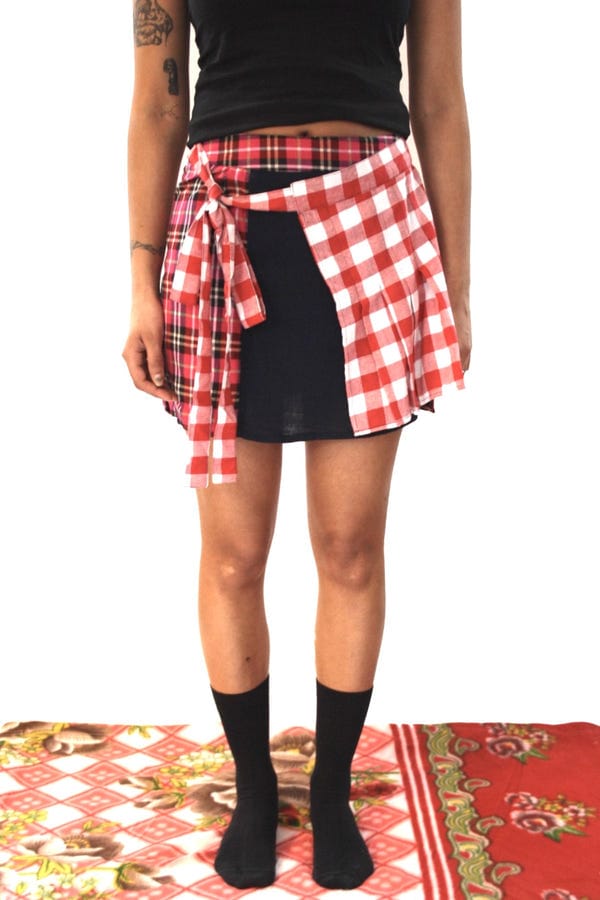 Imli Dana — NIKI Short Skirt (Red)