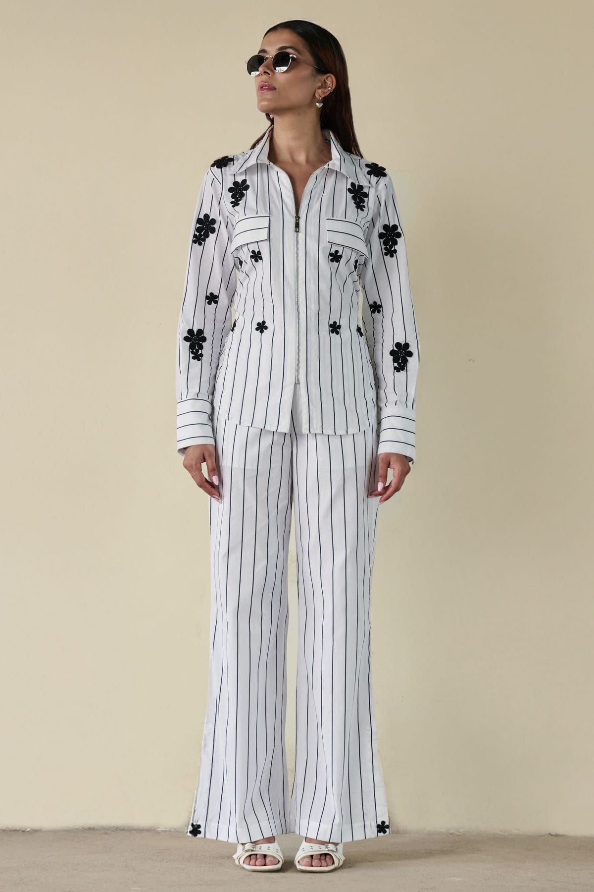 Black Stripe Floral Set - image 4