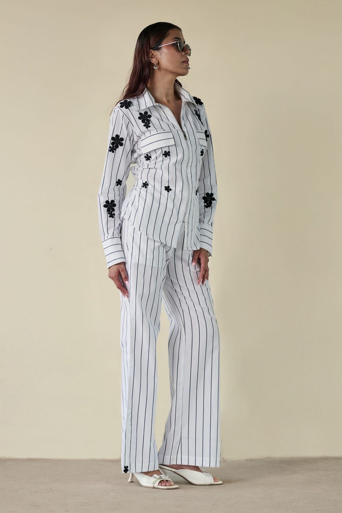 Black Stripe Floral Set - image 9