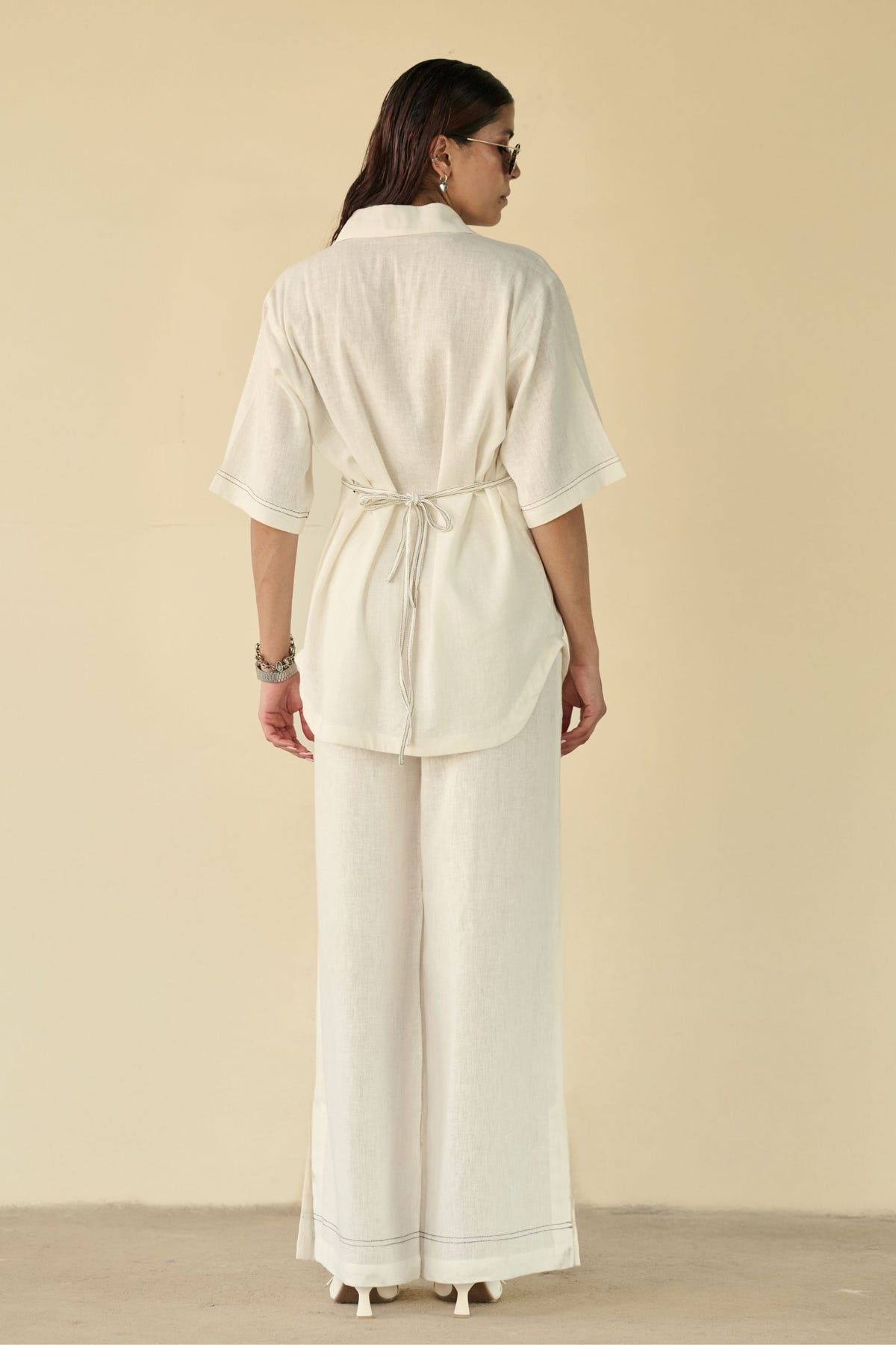 Ivory Bloom Linen Set - image 5