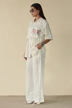 Ivory Bloom Linen Set view 6