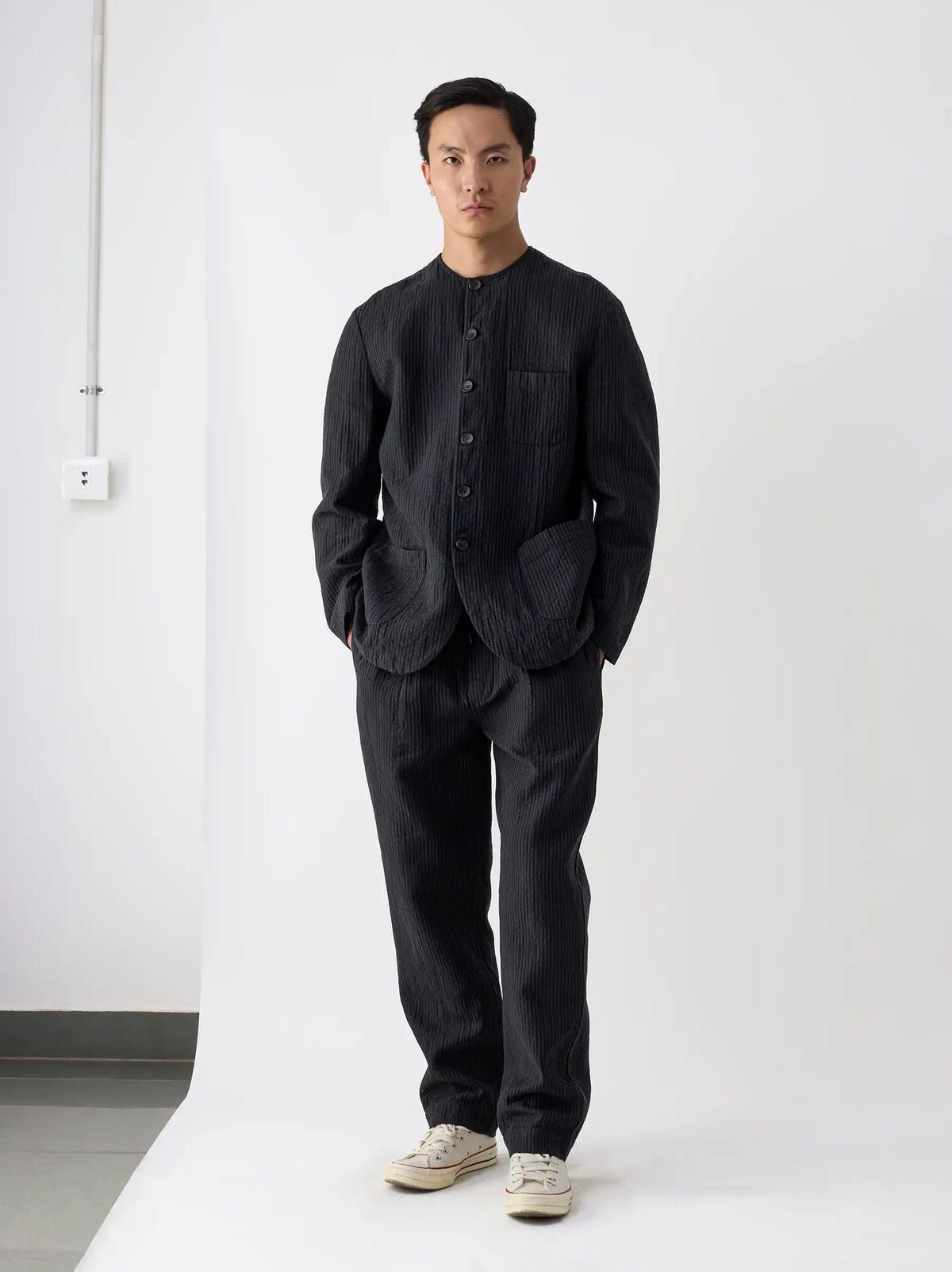 IT.EXC.23.14 PADDED ROUND NECK JACKET - image 3