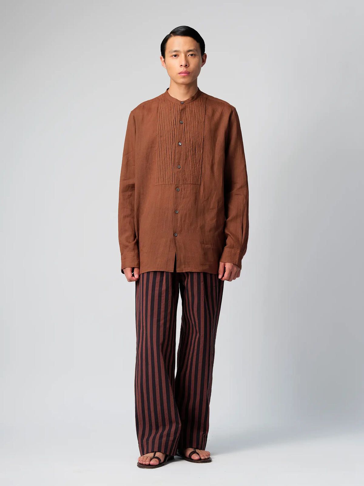 IT.025.16.157 PLEATED BAND COLLAR SHIRT - image 1