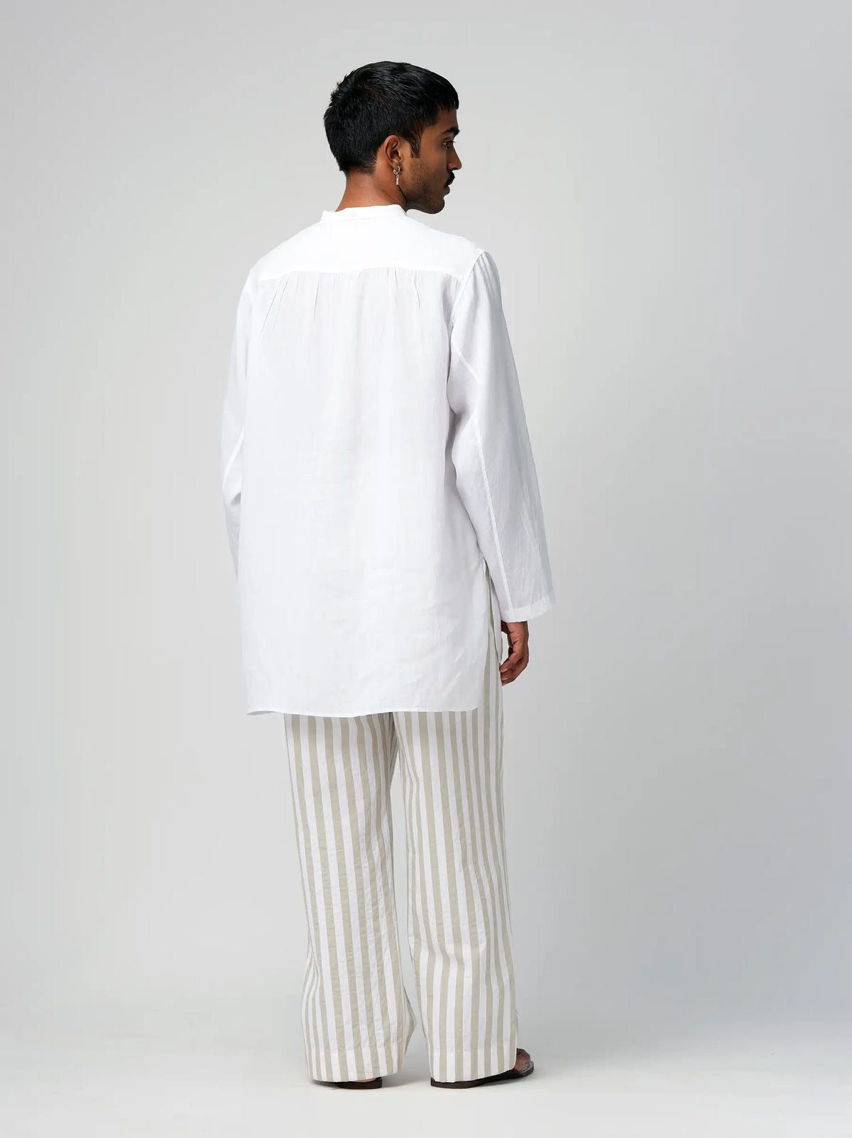 IT.025.16.158 PLEATED LONG SHIRT - image 2