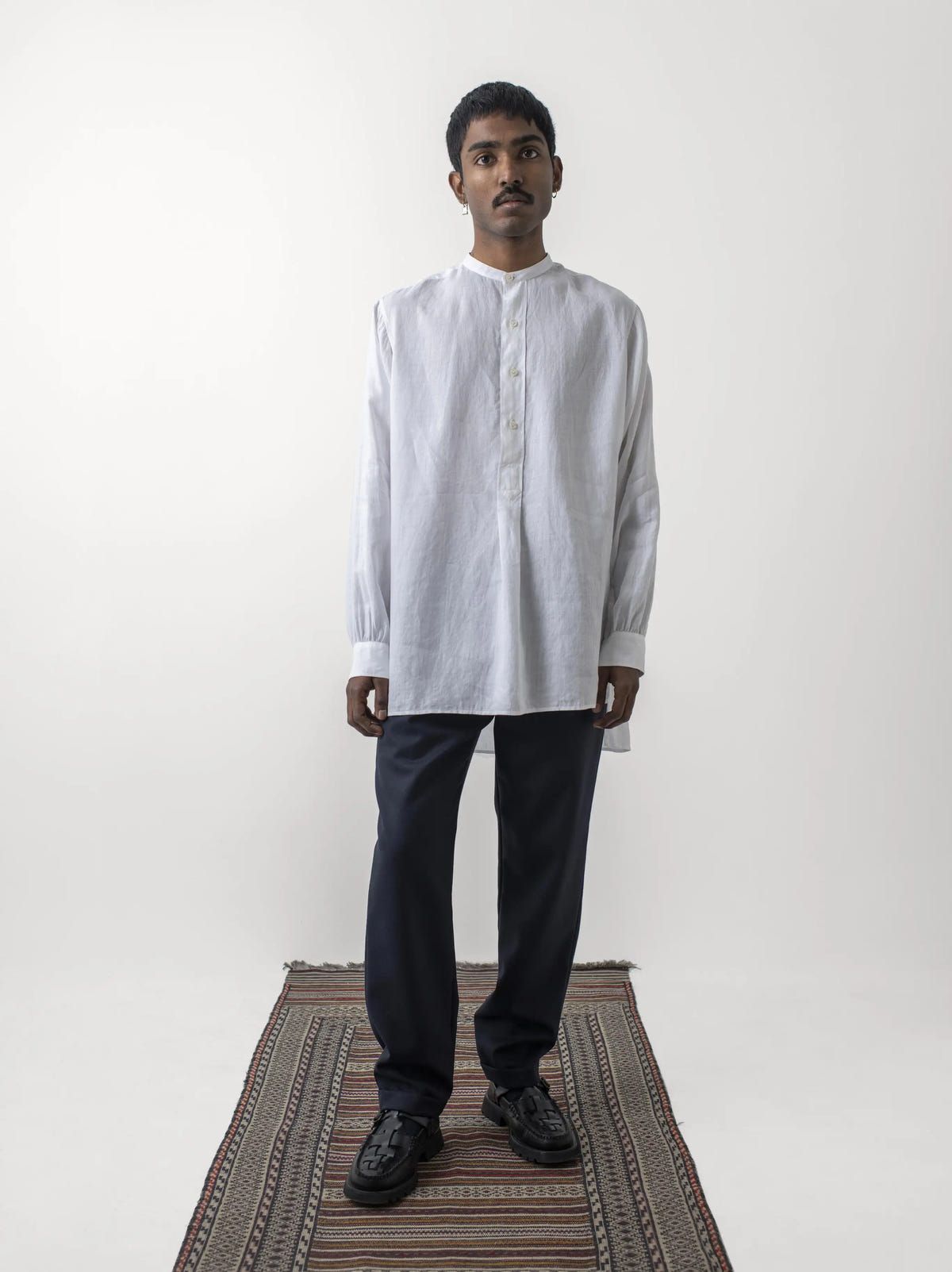 IT.018.02.120 LONG SHIRT - image 1
