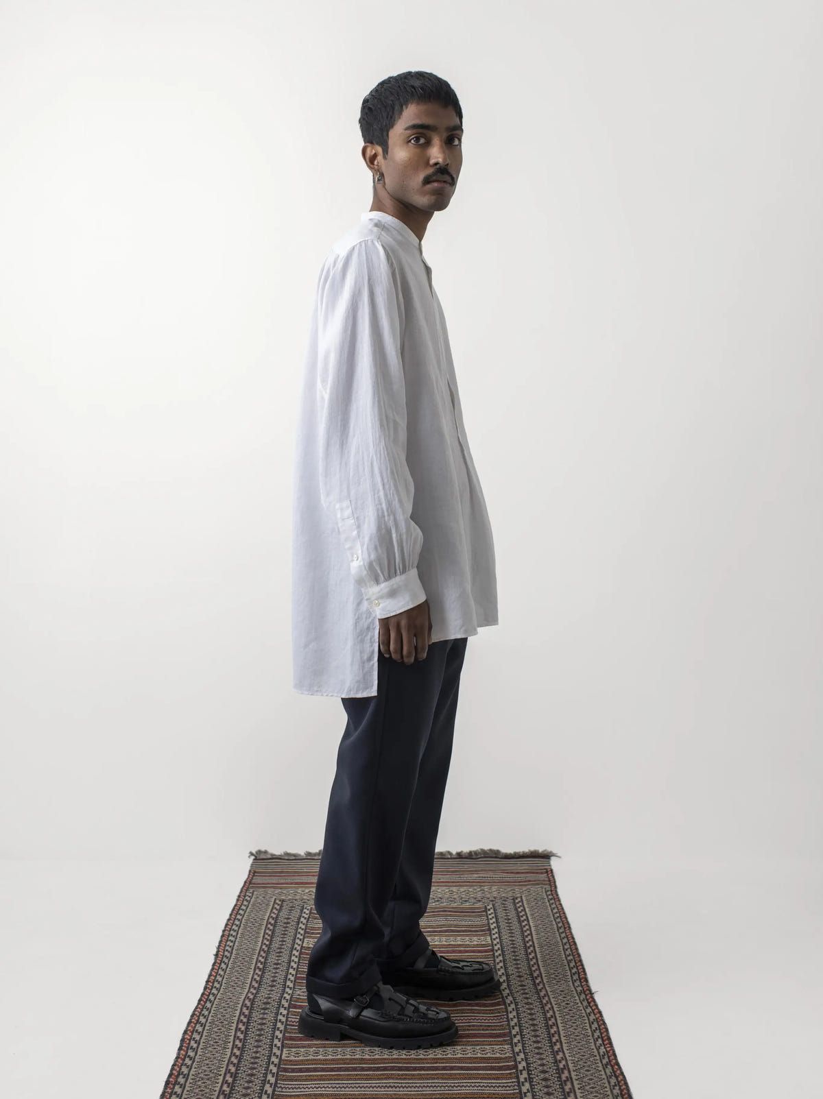 IT.018.02.120 LONG SHIRT - image 2