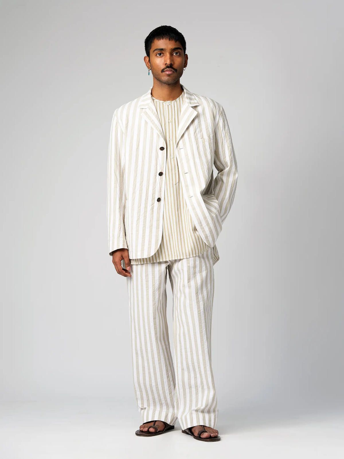 IT.025.16.144 EASY JACKET - image 3