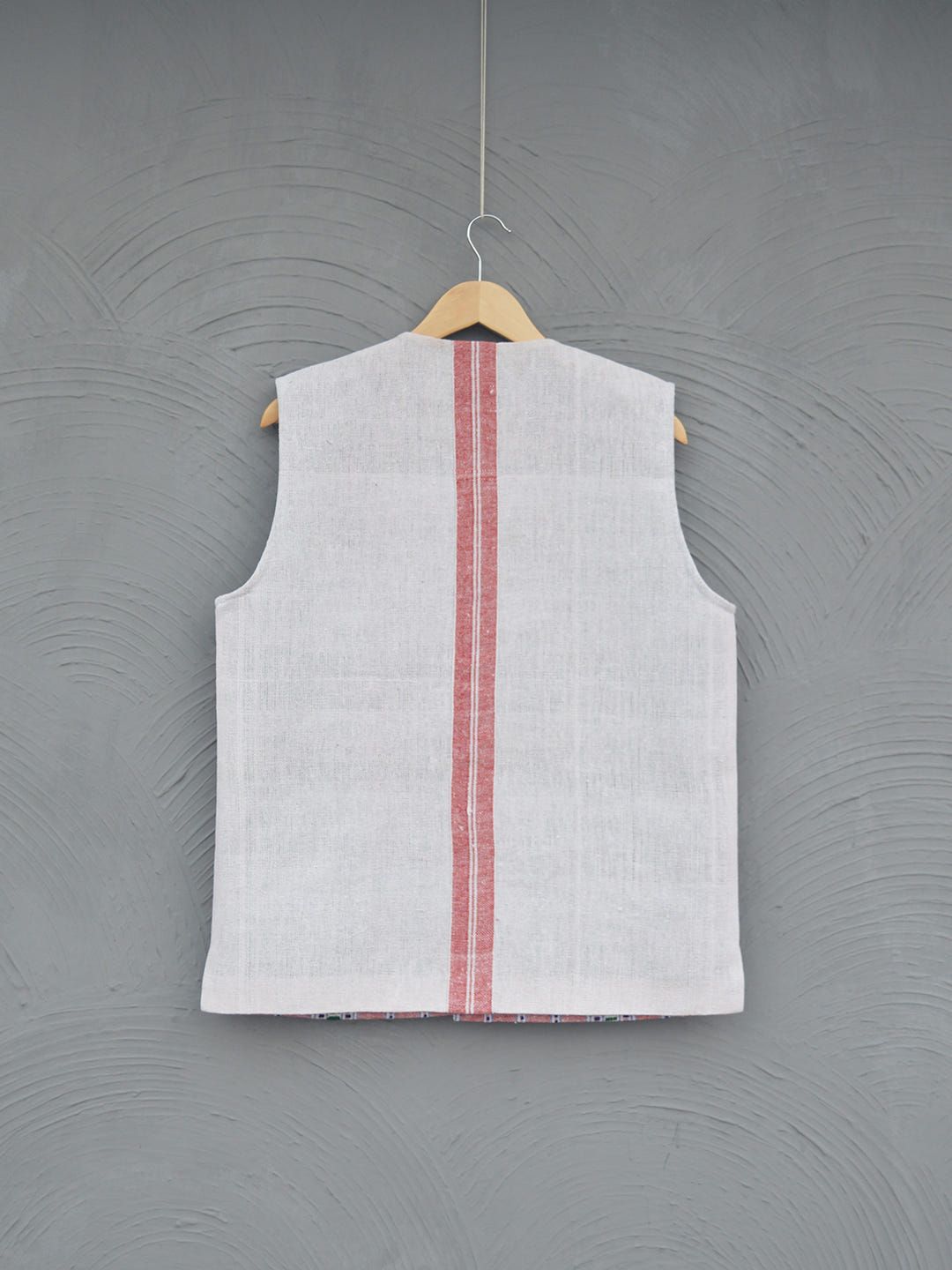Maaysaree V-neck bandi - image 3