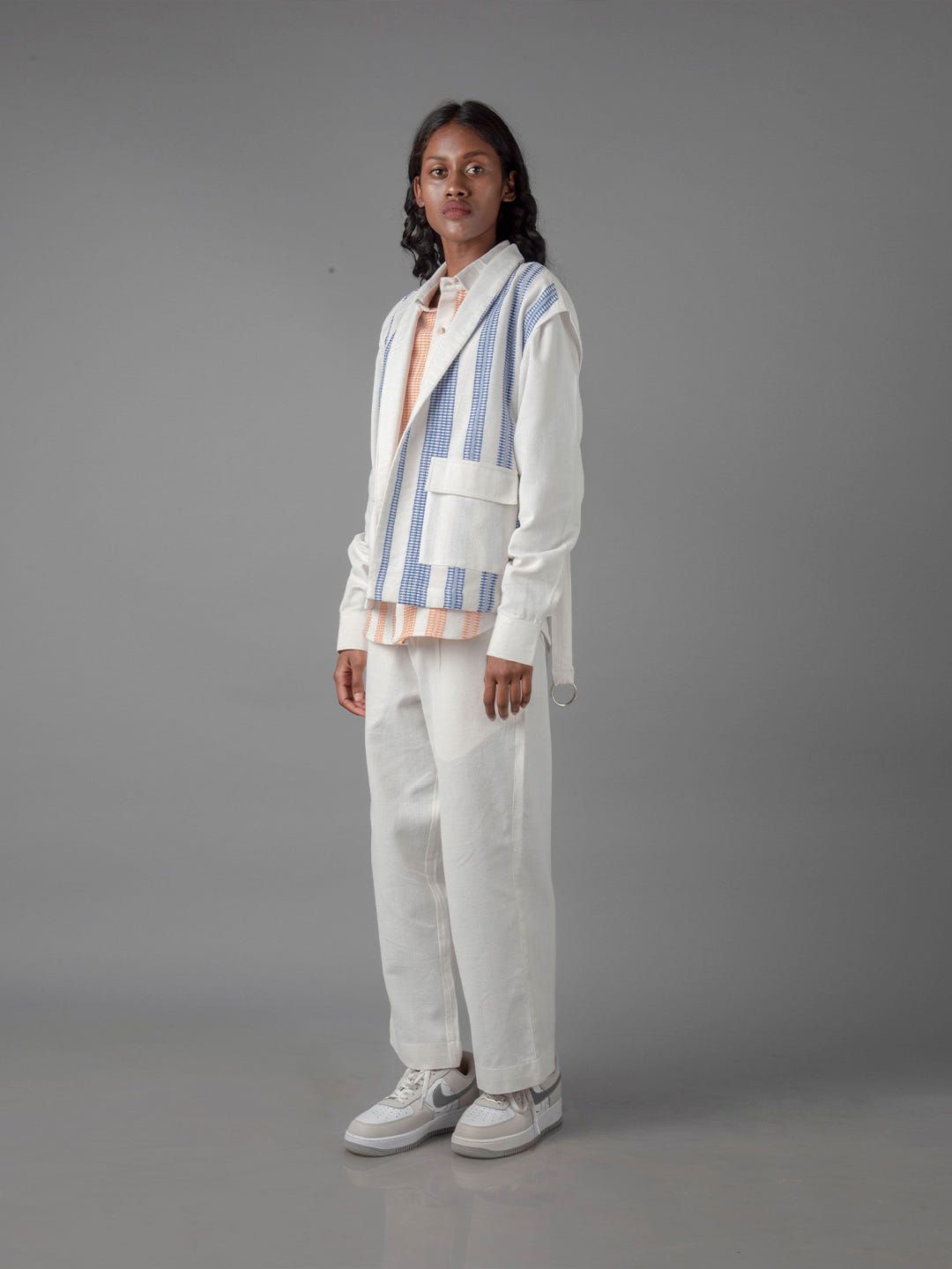 Women kukhna shirt sleeveless shrug pant - image 2
