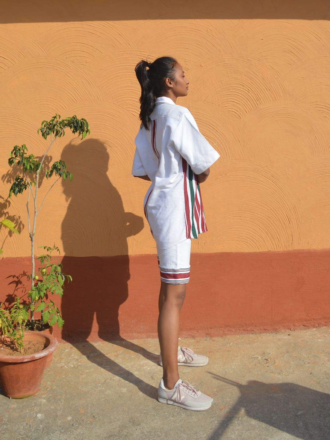 Biru Unisex Oversized Half Shirt & Shorts - image 3