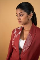 THE PRATICHHABI POWERSUIT view 4