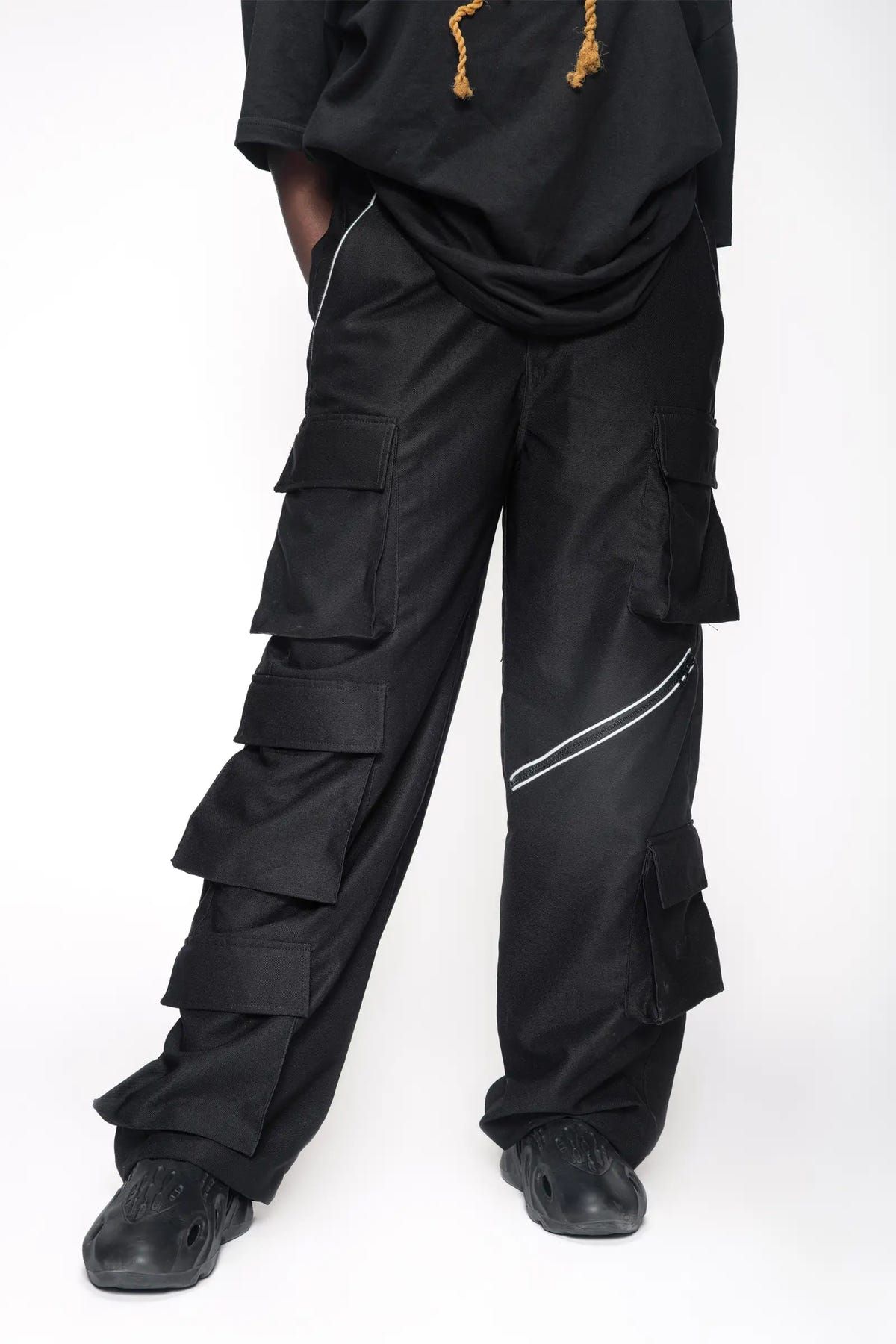 OBSIDIAN BLACK FLAP POCKET UNISEX TROUSERS - image 2