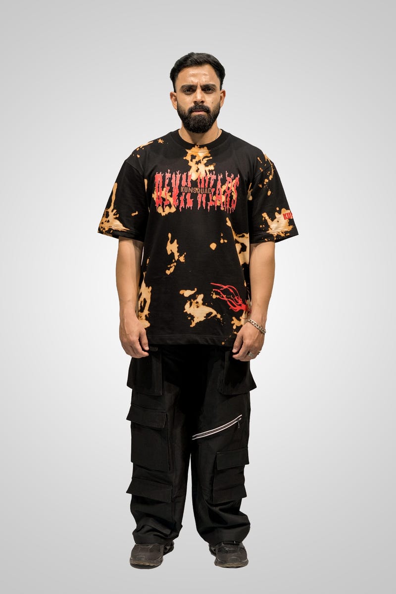 DEVIL WEARS UNISEX T-SHIRT