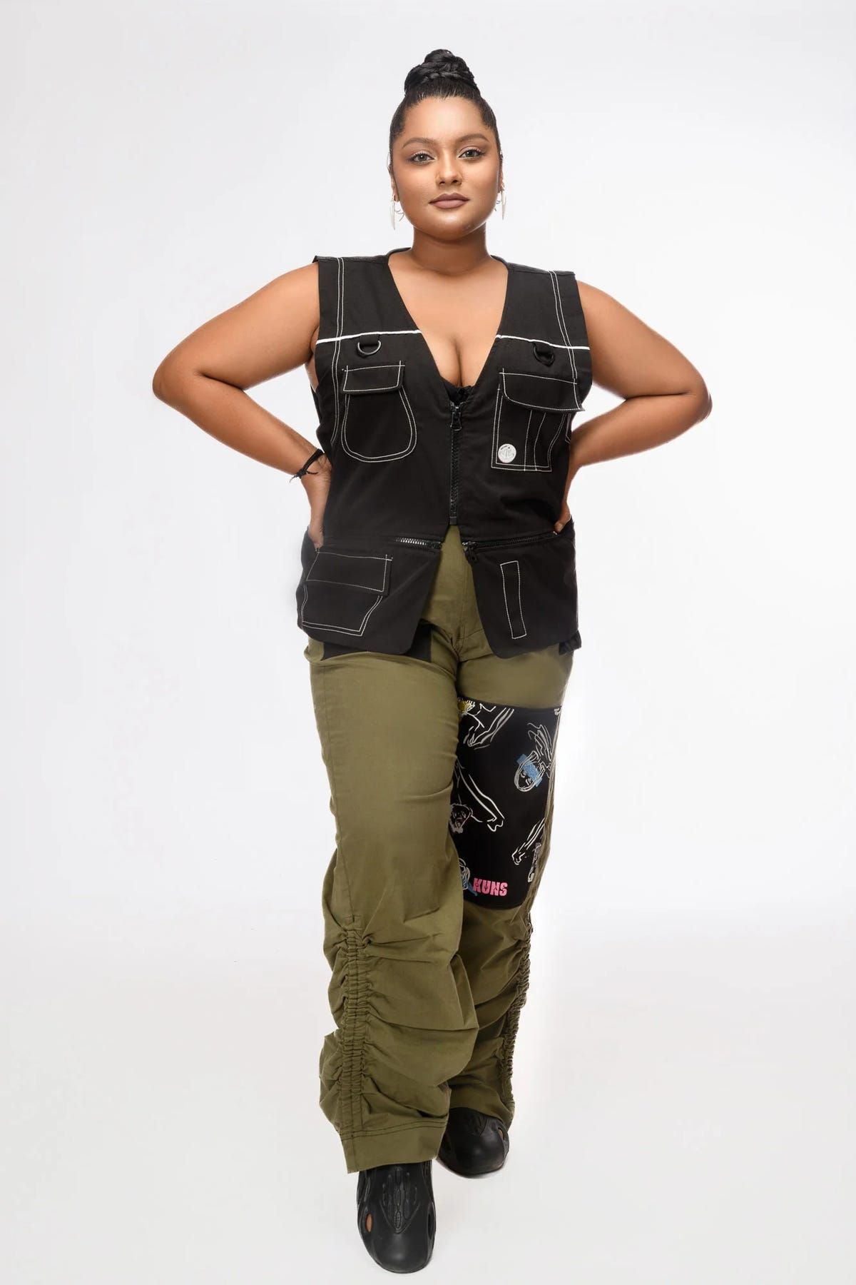 BLANK CANVAS UNISEX VEST - image 4