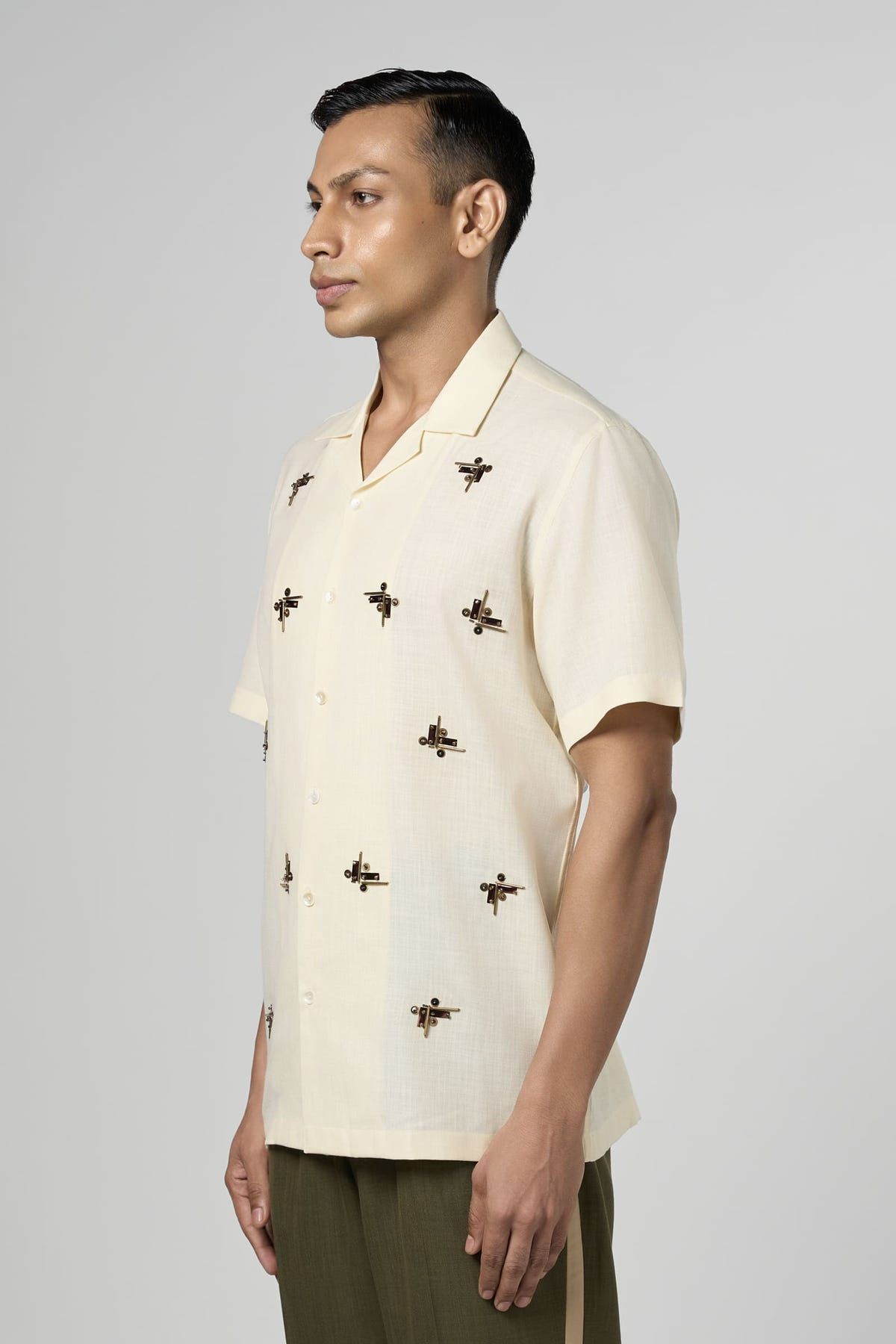Beam Embroidered Resort Shirt - image 1