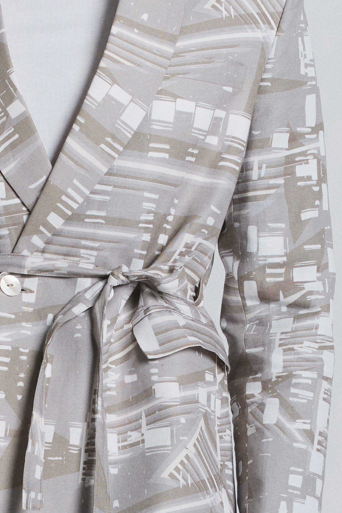 Contour Grid Belted Blazer - image 7