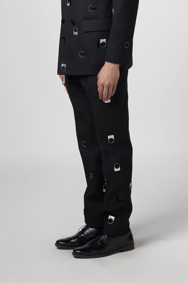 Line out Line — Downtown Motif Staight Fit Pants