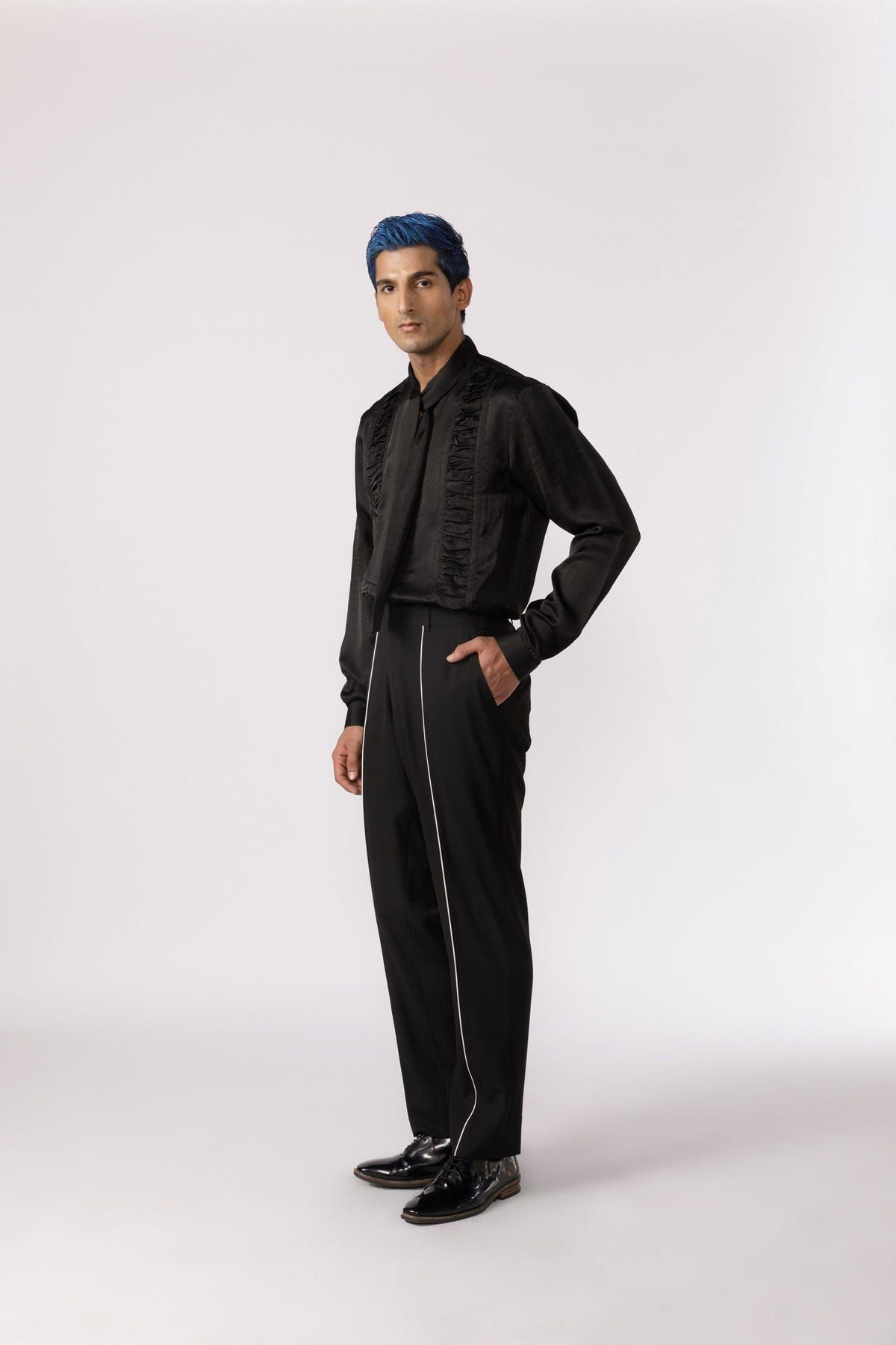 Ruched tie up neck shirt - image 4