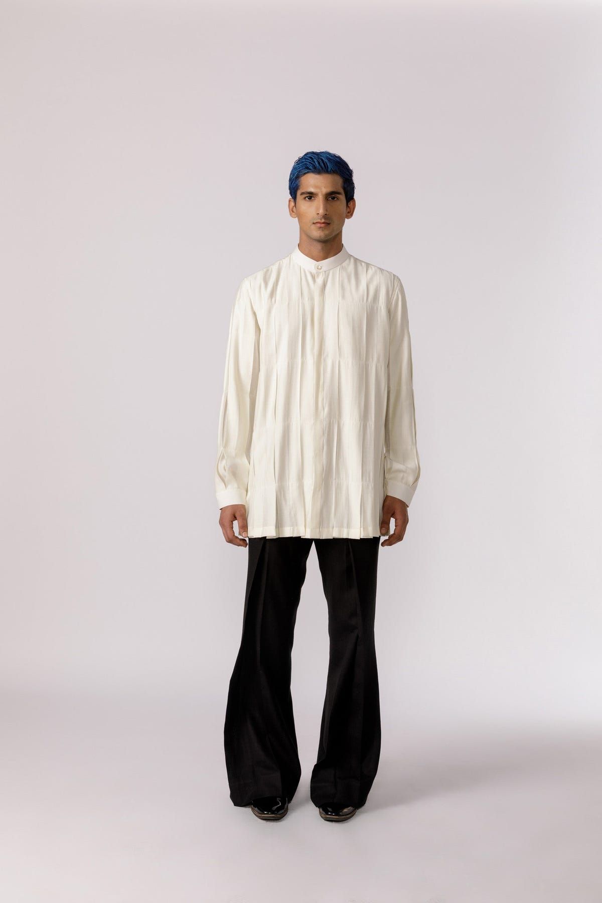 Box pleated mandarin collar shirt - image 3