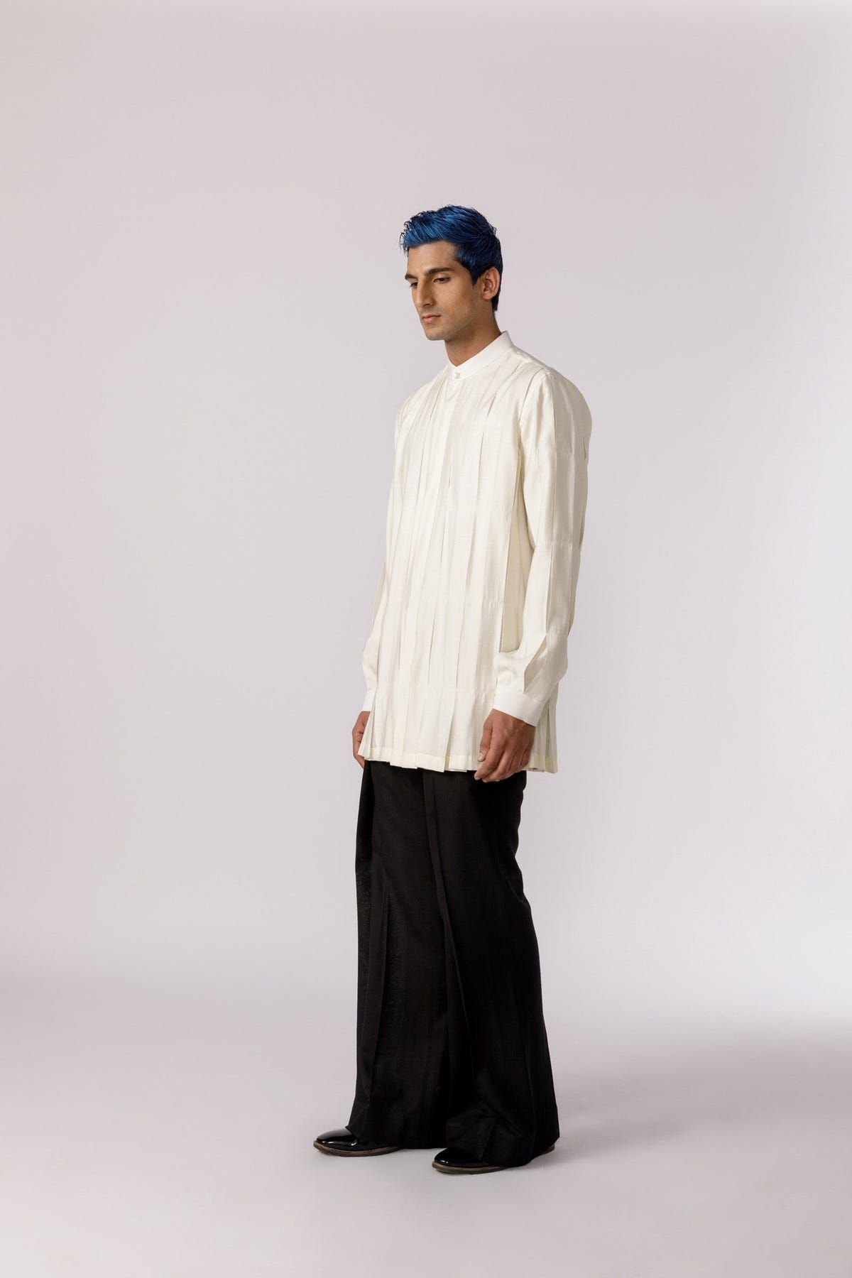 Box pleated mandarin collar shirt - image 4