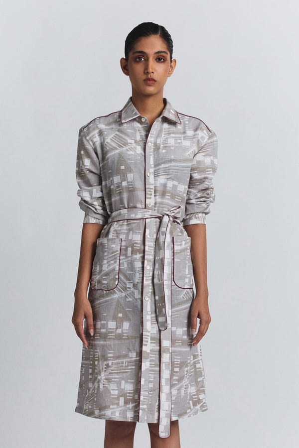 Line out Line — Contour Grid Shirt Dress