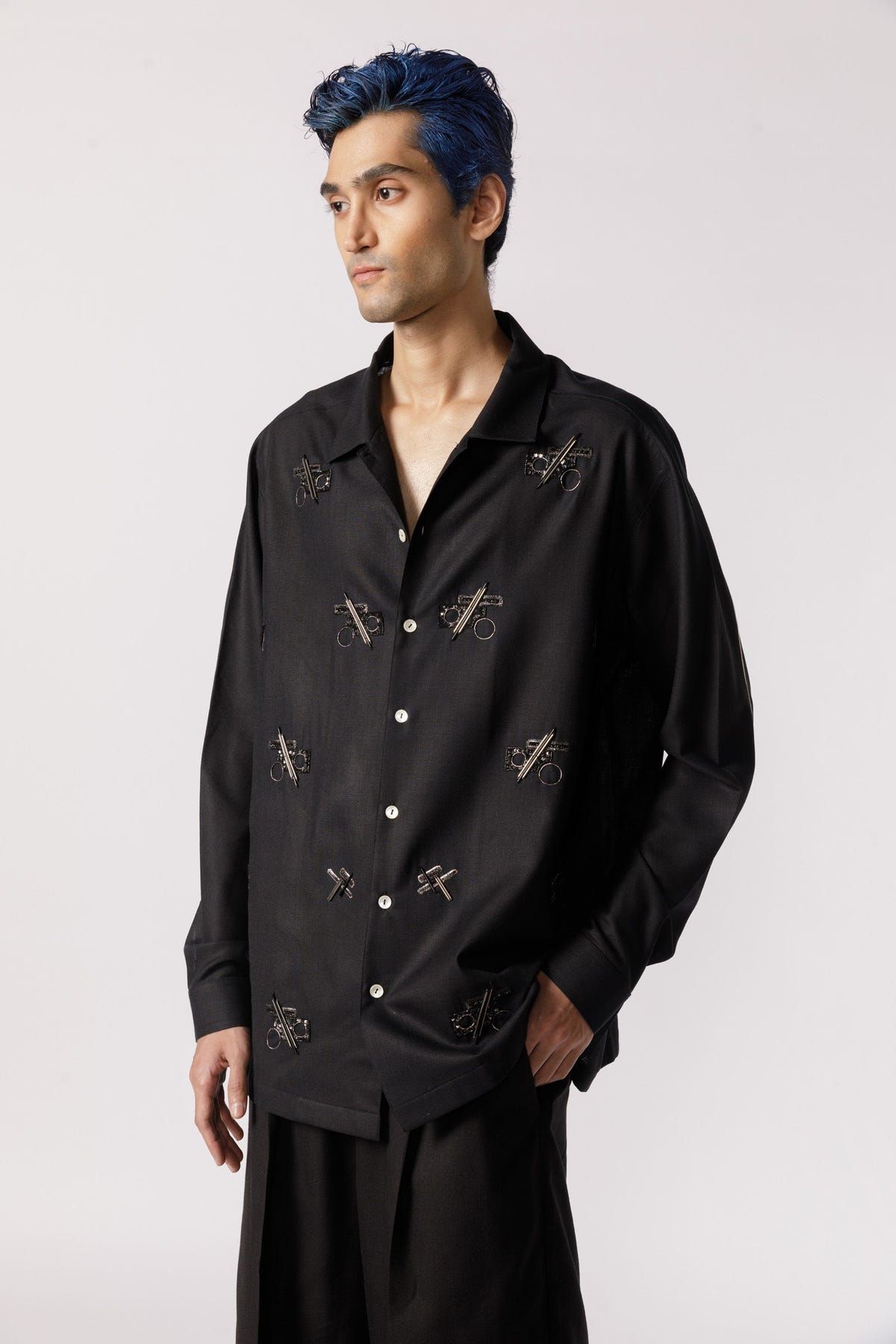 Oversized embroidered shirt(black) - image 4