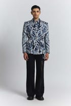 Vortex Print Shaped Blazer view 4