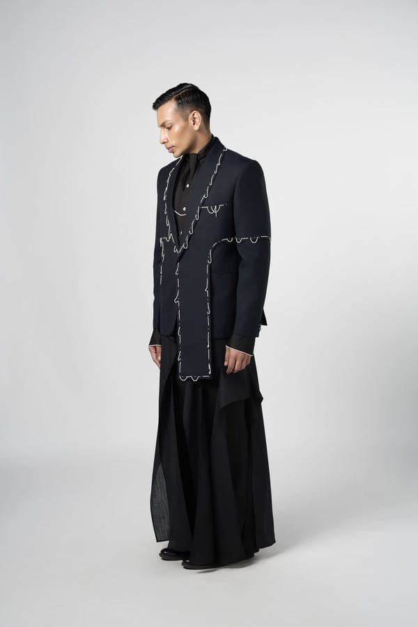 Line out Line — Dazzle Fringe Cut Blazer