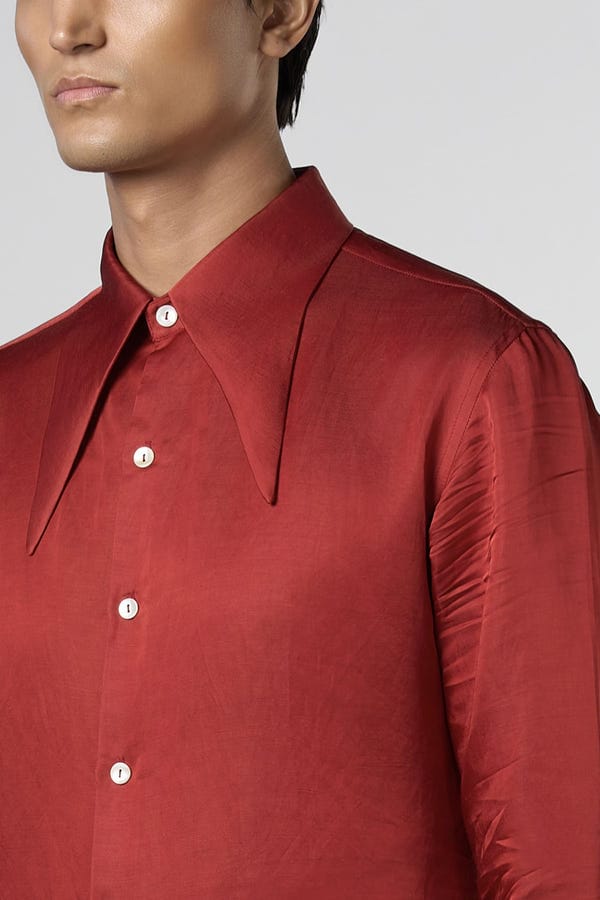 Line out Line — Tie Up Collar Shirt
