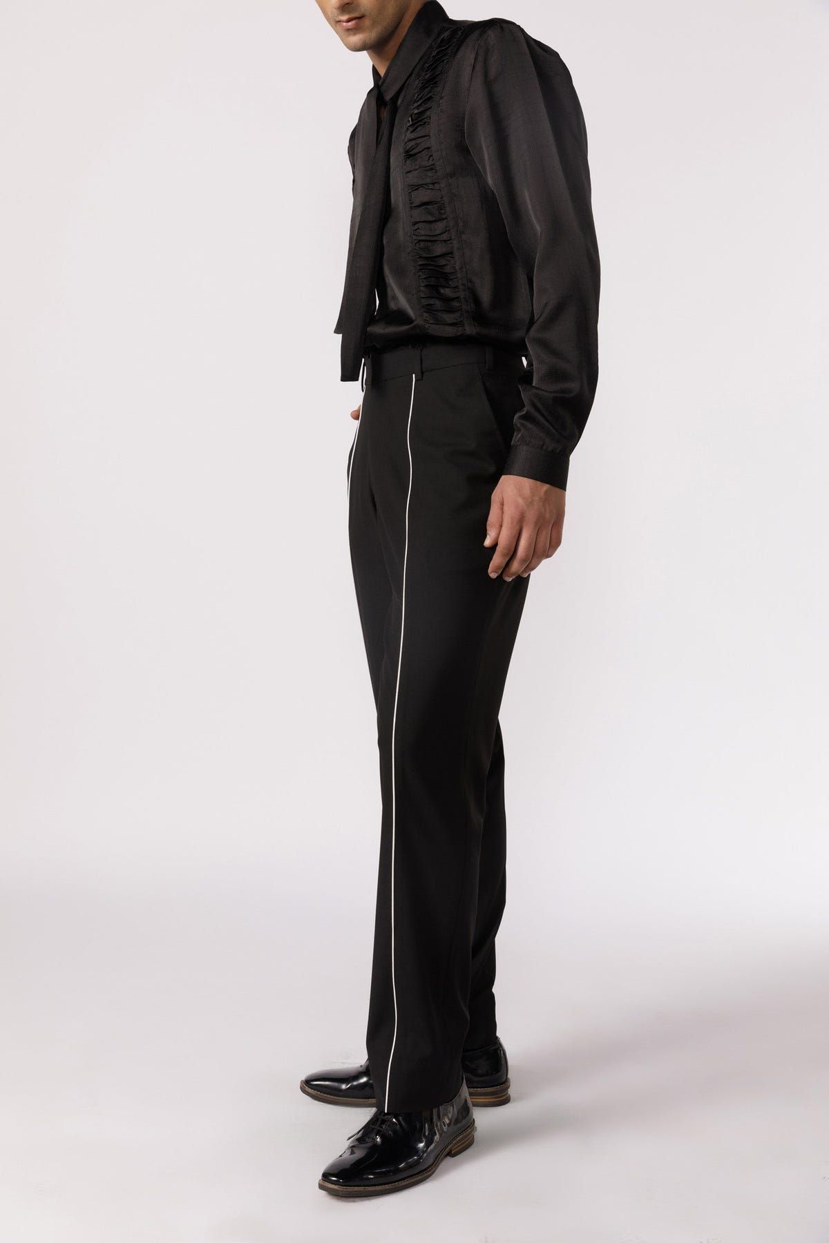 Contrast piping pants - image 3
