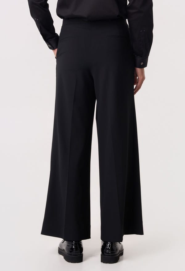 Line out Line — Pivot Pleat Wide Trousers