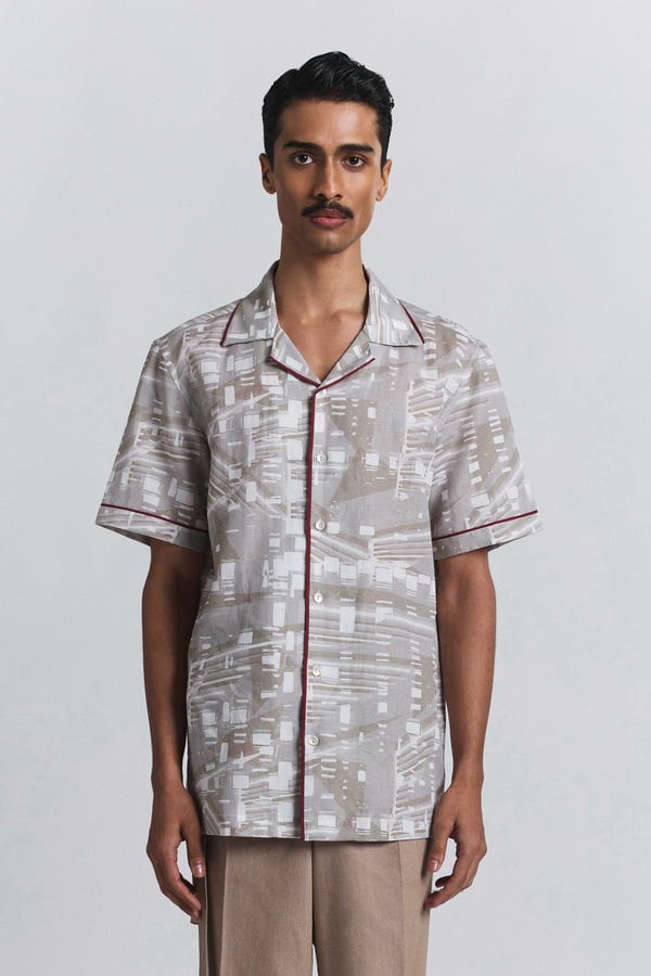 Line out Line — Metro Shirt