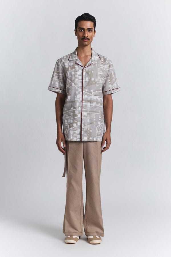 Line out Line — Metro Shirt
