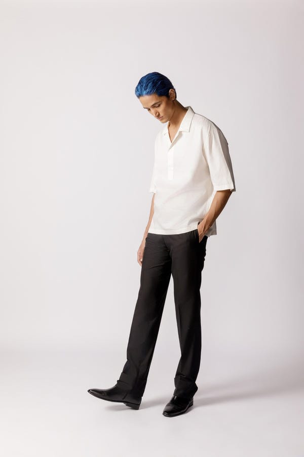Line out Line — Half placket casual shirt