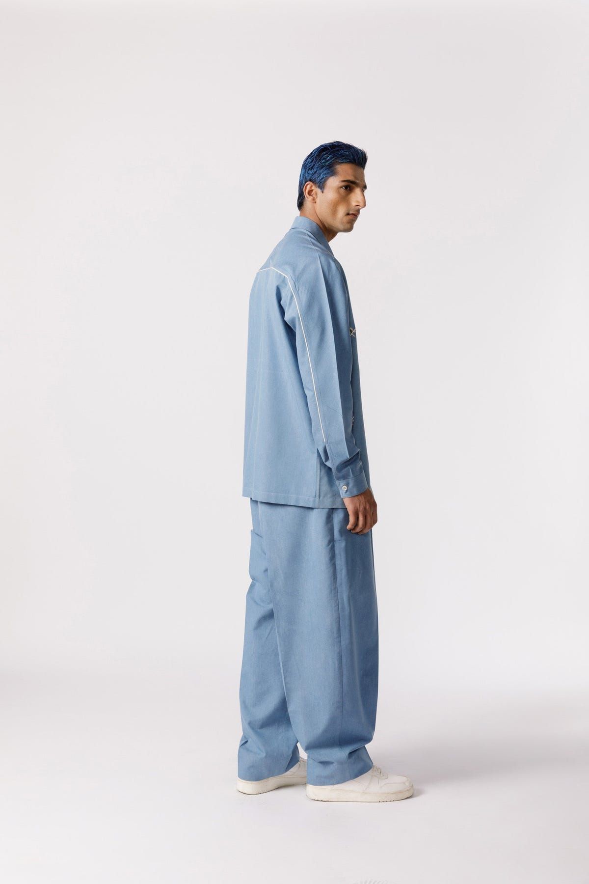 Oversized embroidered shirt - image 3