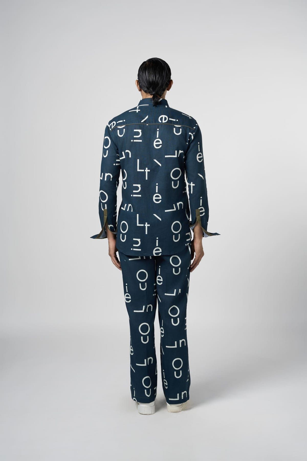 Singature Print Night Shirt - image 4