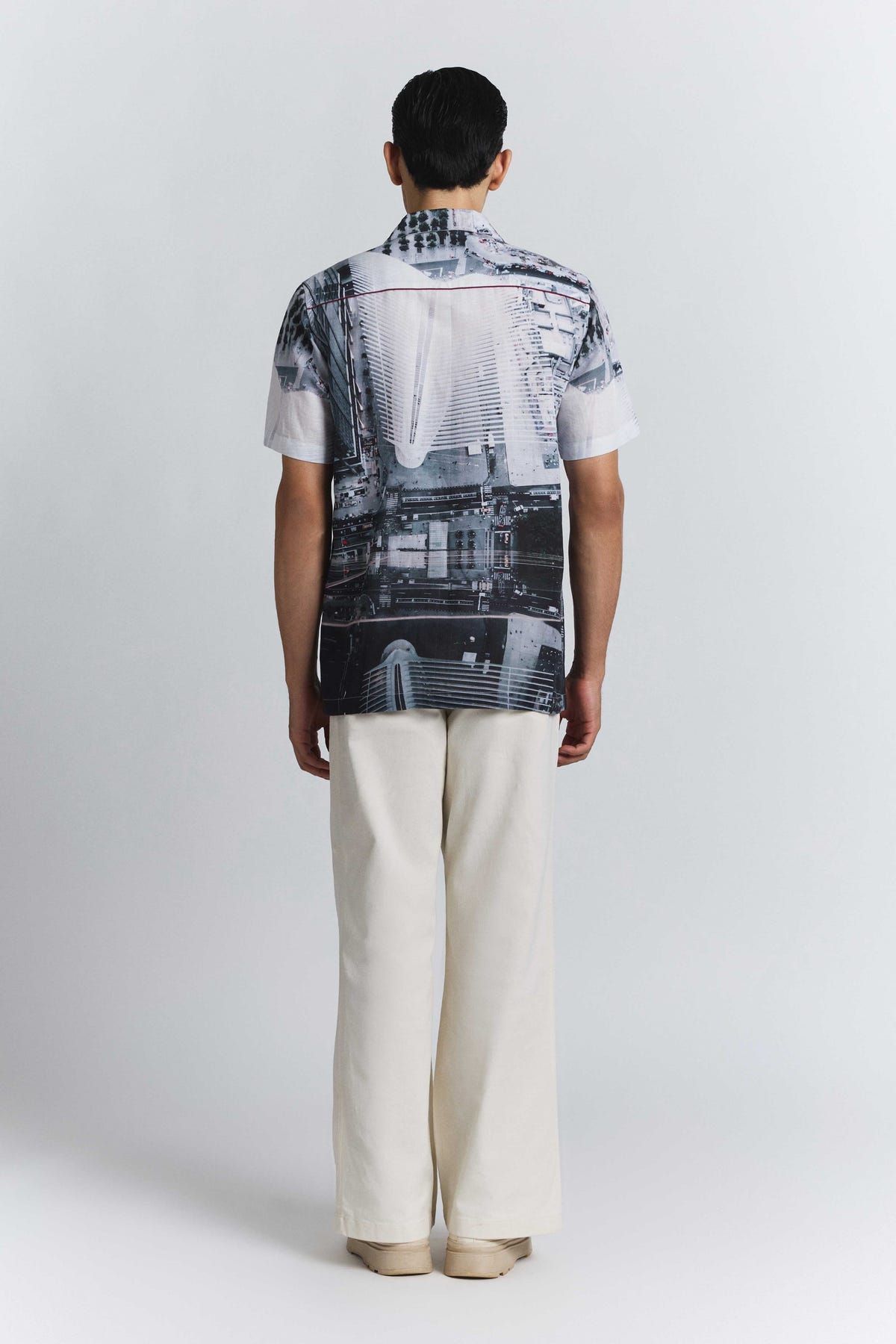 City Perspective Print Shirt - image 4