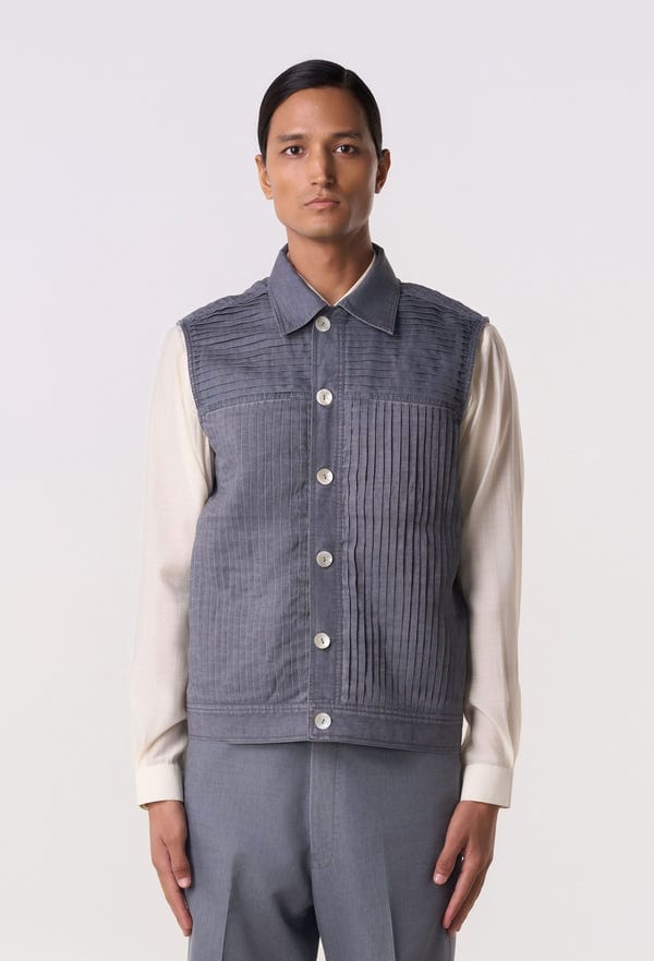 Line out Line — Steel Fold Vest