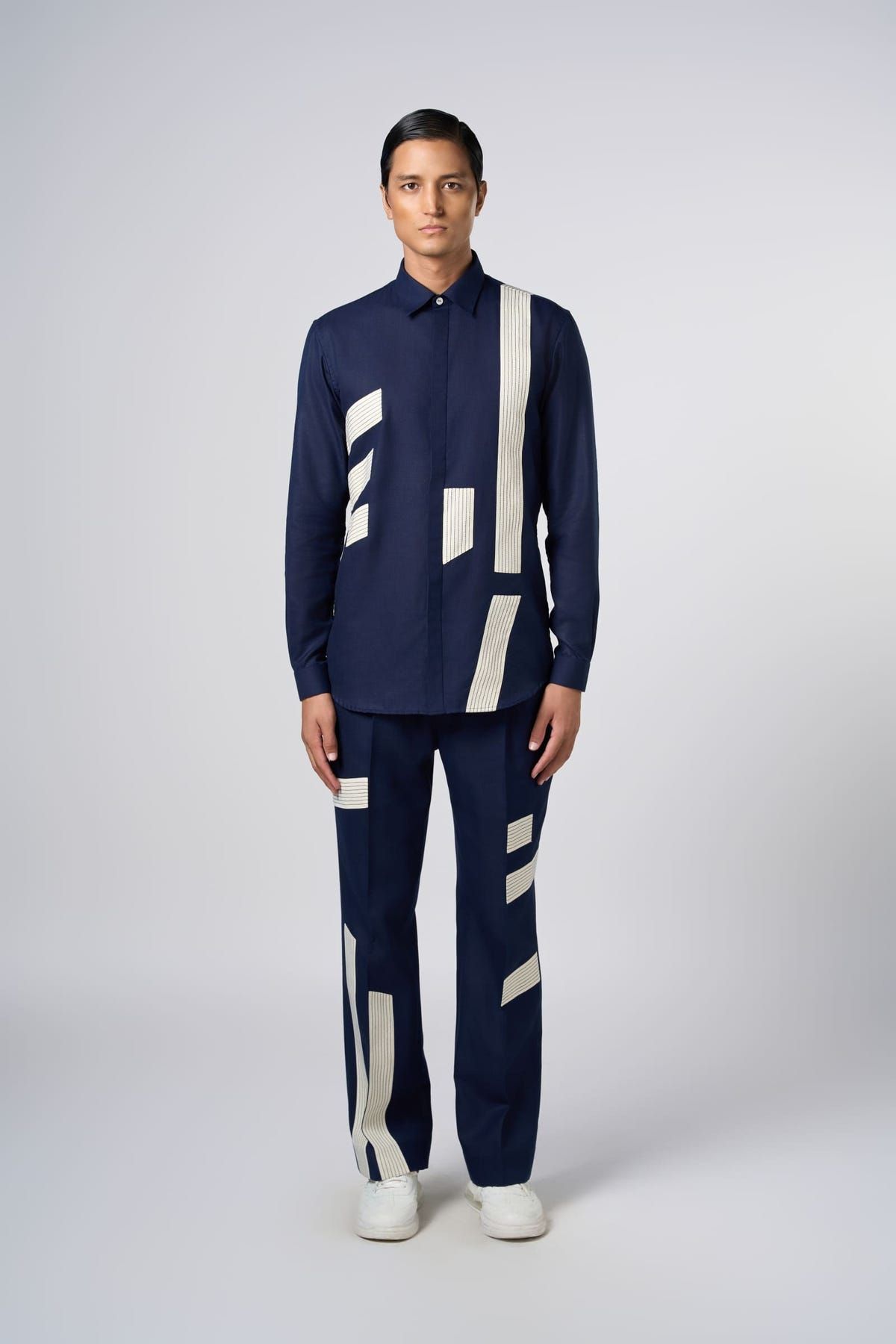 Linear Patch Pants Midnight - image 2