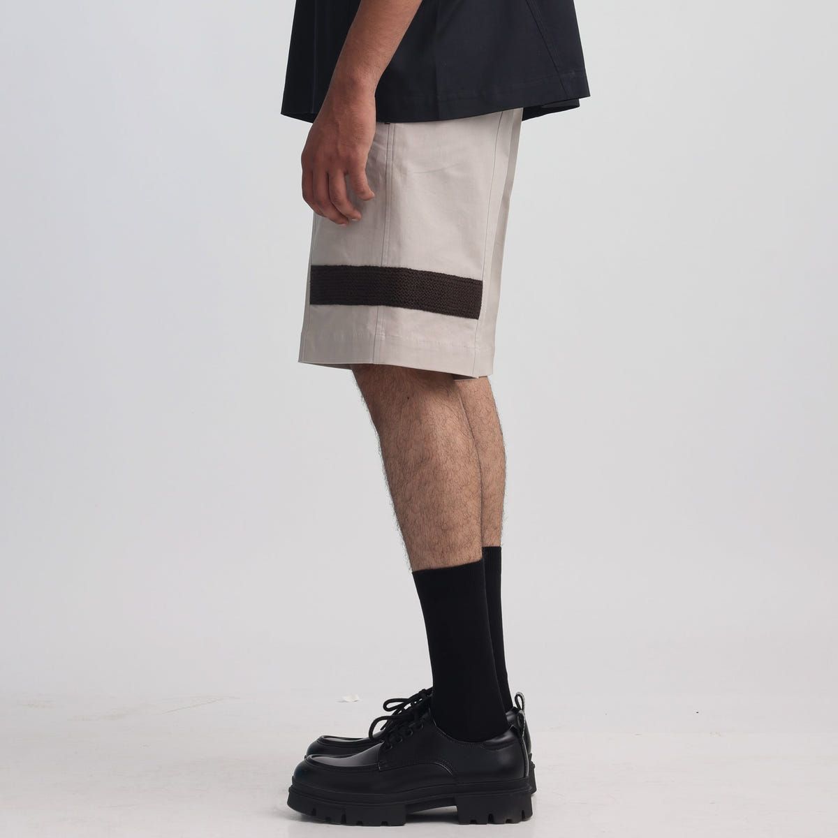 Off White Summer Shorts - image 3