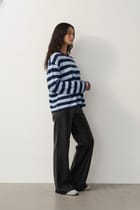 Pool Tiles Stripe Tee view 8