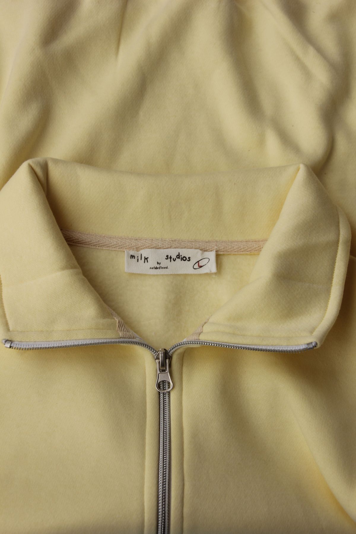 Butter Cream Quarter Zipper - image 2