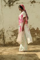 Hibiscus Suit view 5
